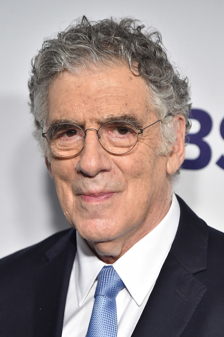 How tall is Elliott Gould?